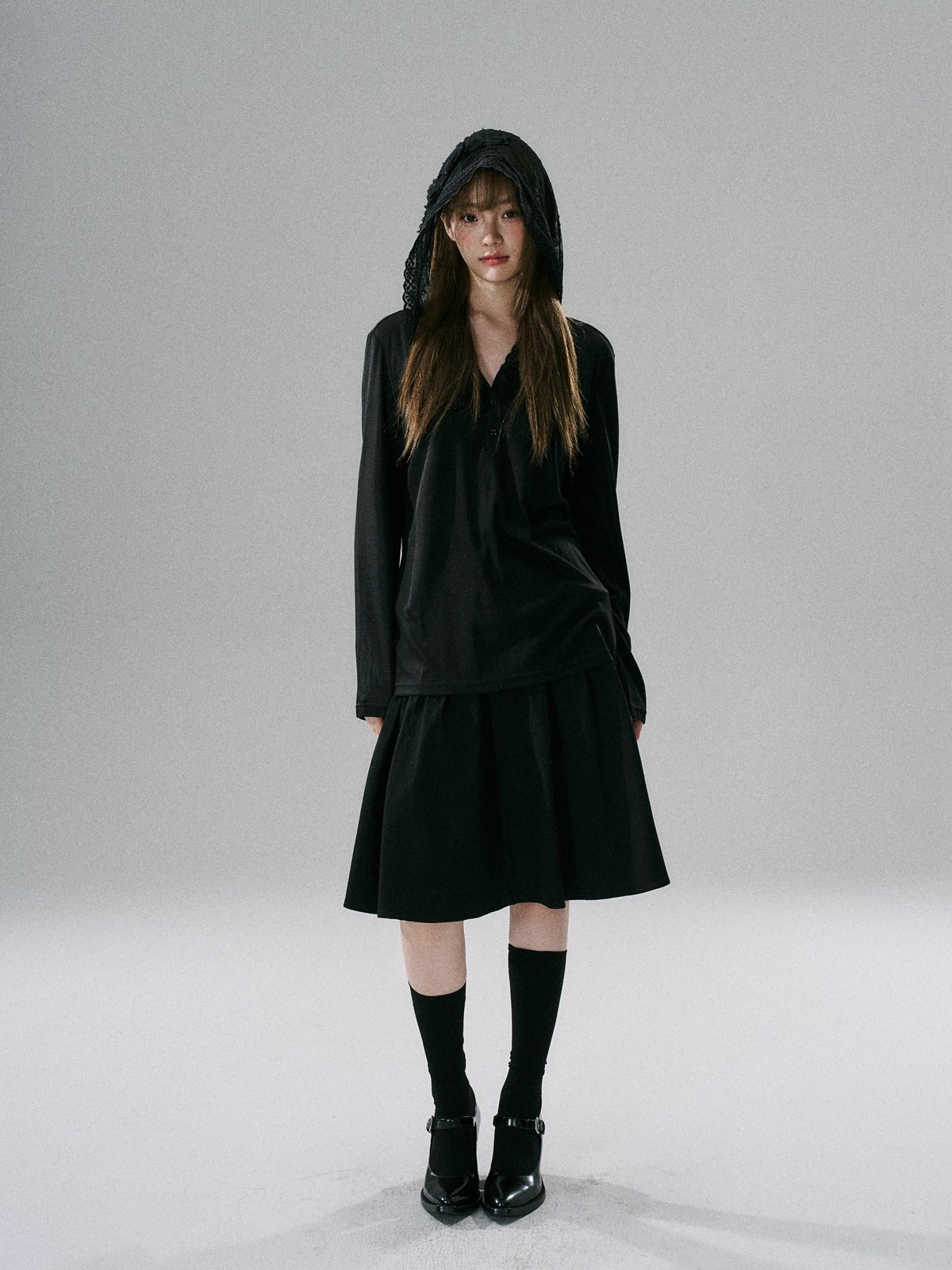 LOST FOREST - Black Lace Bow-Detail Long-Sleeve Top