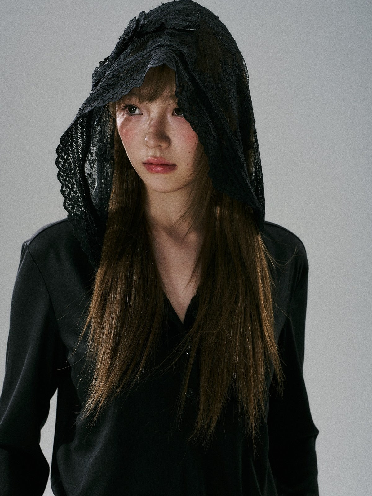 LOST FOREST - Black Lace Bow-Detail Long-Sleeve Top
