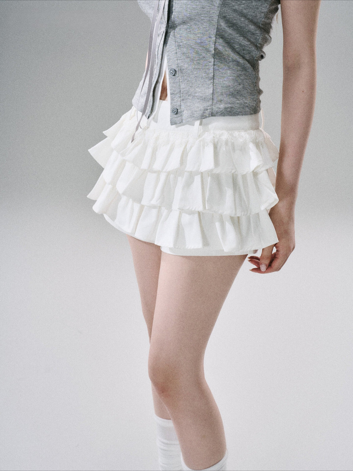 LOST FOREST - White Cotton Ruffle Utility Skirt