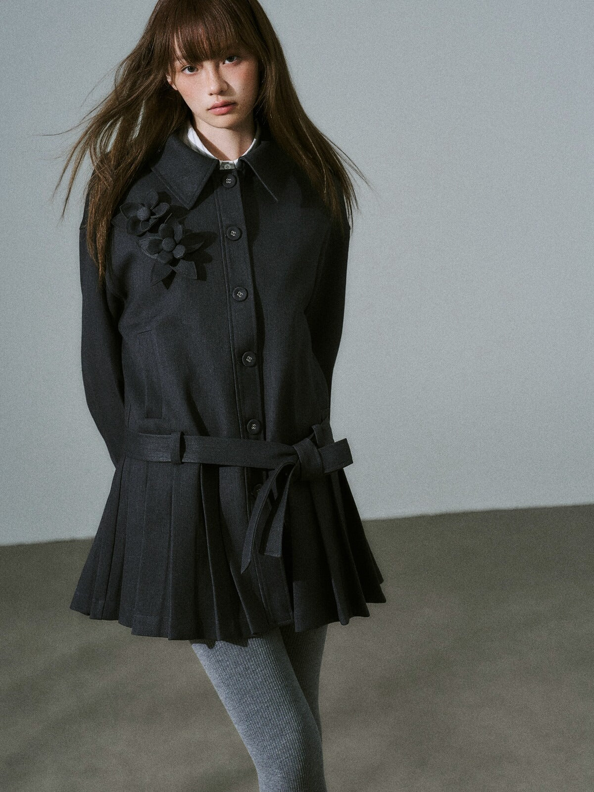 LOST FOREST - Charcoal Gray Flower Trench Coat