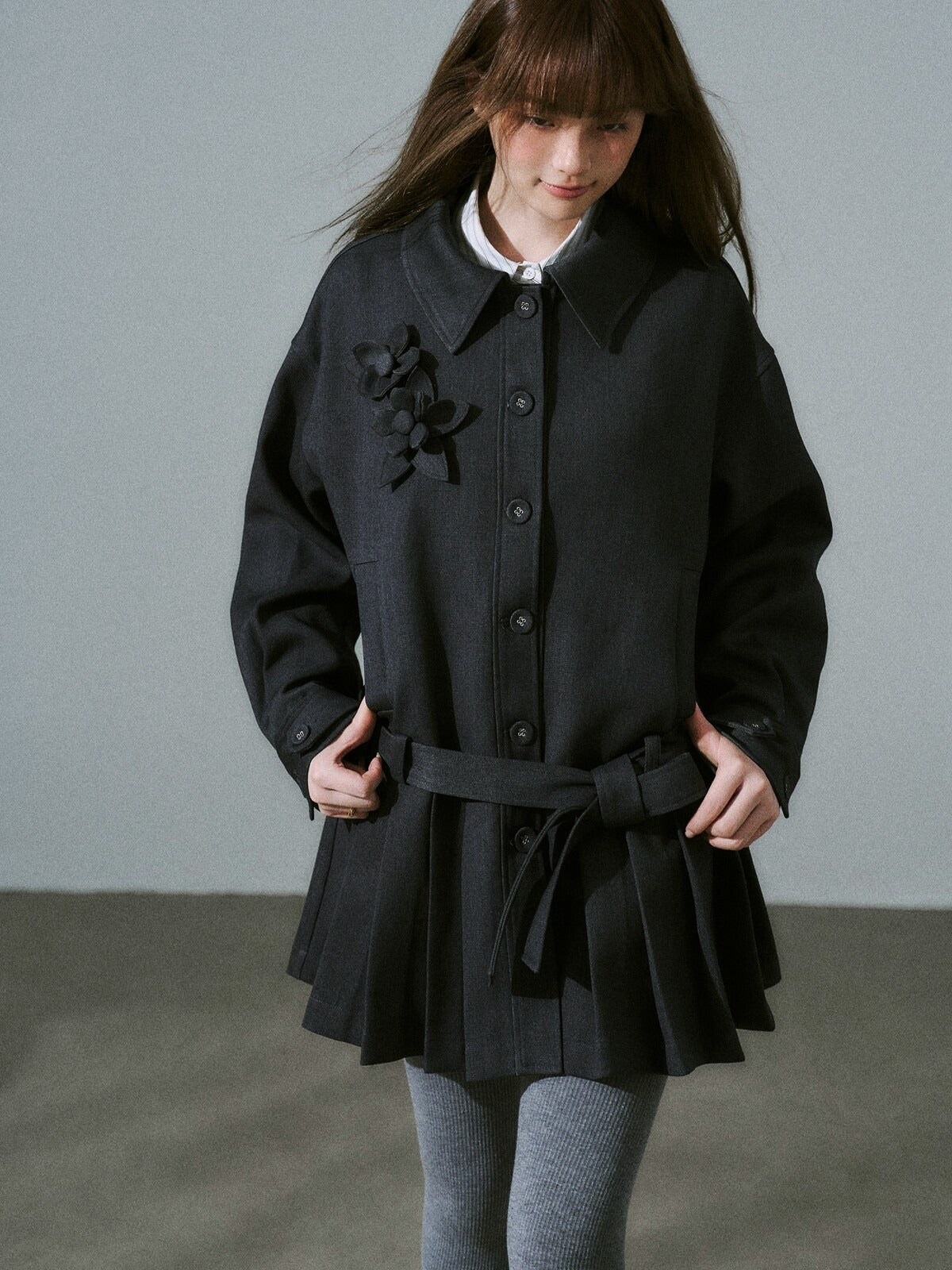 LOST FOREST - Charcoal Gray Flower Trench Coat