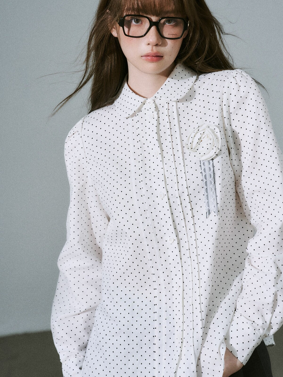 LOST FOREST - Flower Brooch Linen-Blend Shirt (Blue Stripe / Pink Stripe / Polka Dot)