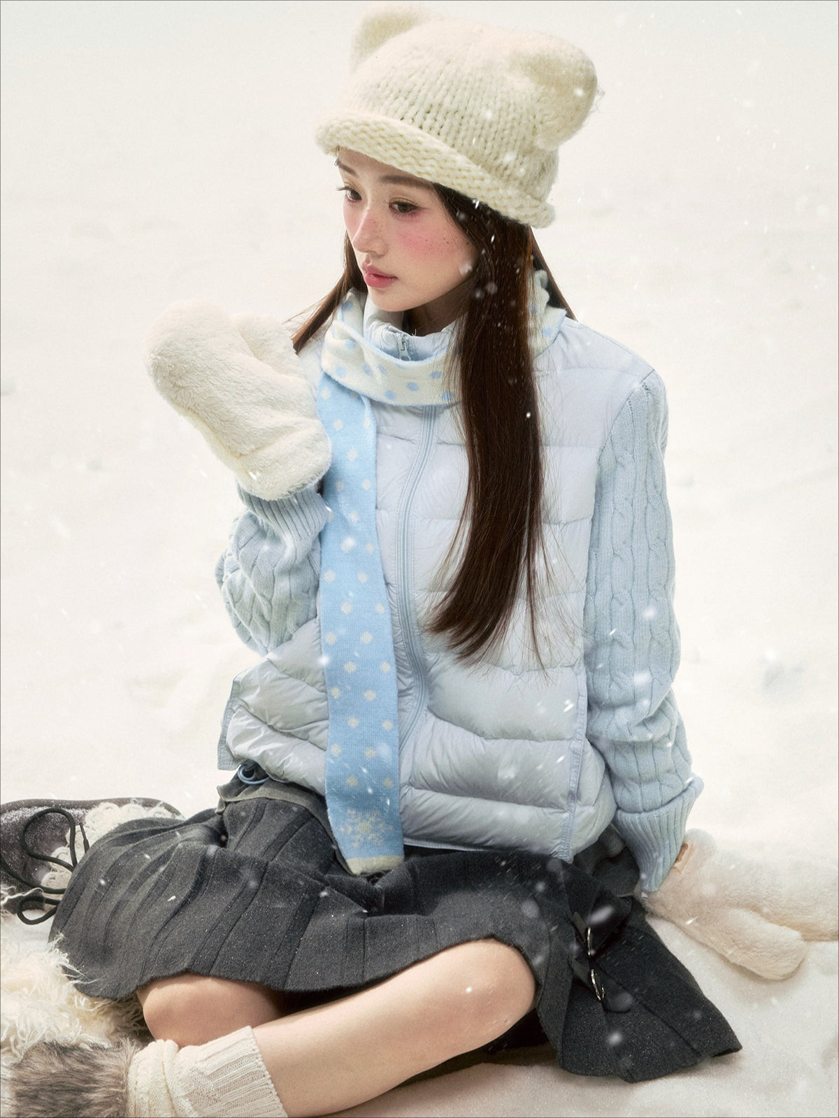 BIBIBENCY - Pale Blue Knit-Panel 90% White Duck Down Puffer Jacket (With Scarf)