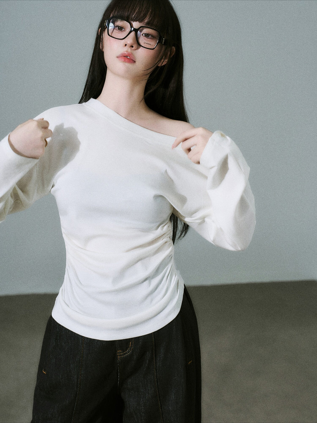 LOST FOREST - White Lyocell-Wool One-Shoulder Long Sleeve Top