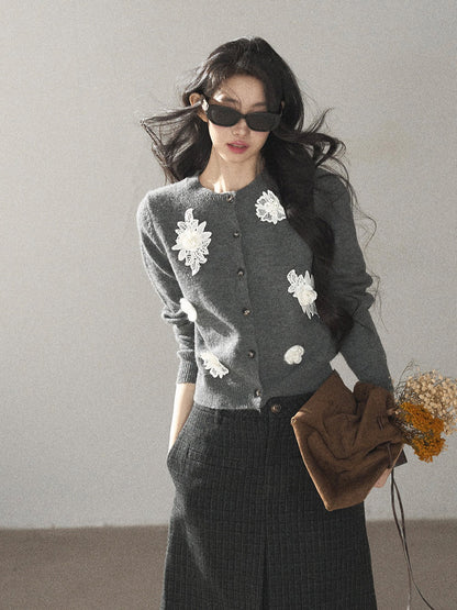 AOMALM - Paris Gray 3D Flower Knit Cardigan