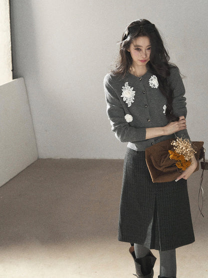 AOMALM - Paris Gray 3D Flower Knit Cardigan