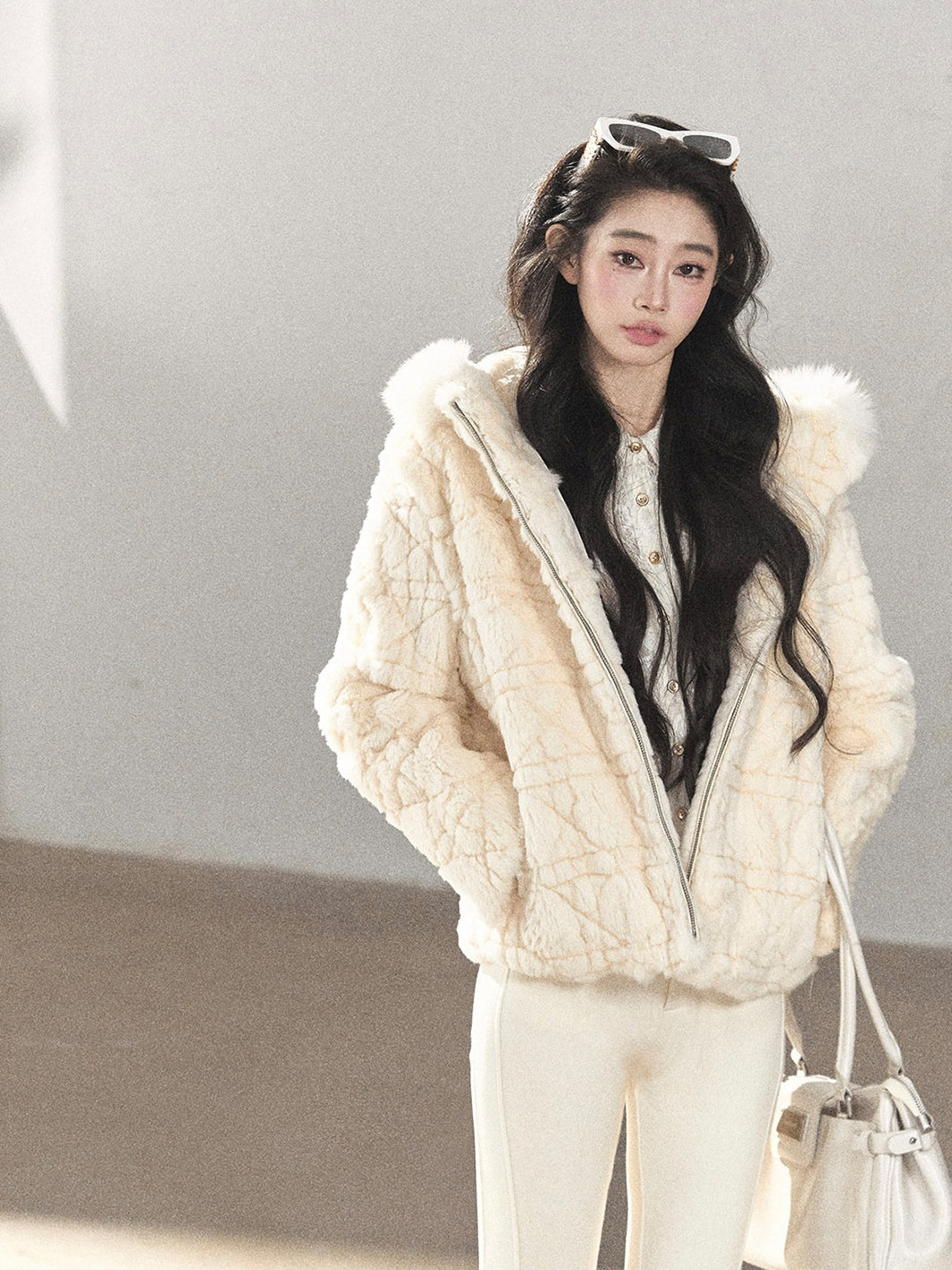 AOMALM - Cloud White Rabbit Fur Cropped Coat