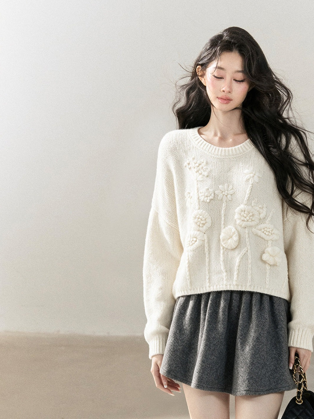 AOMALM - "Afternoon Sunshine" 3D Floral Knit Sweater – Milky Beige White