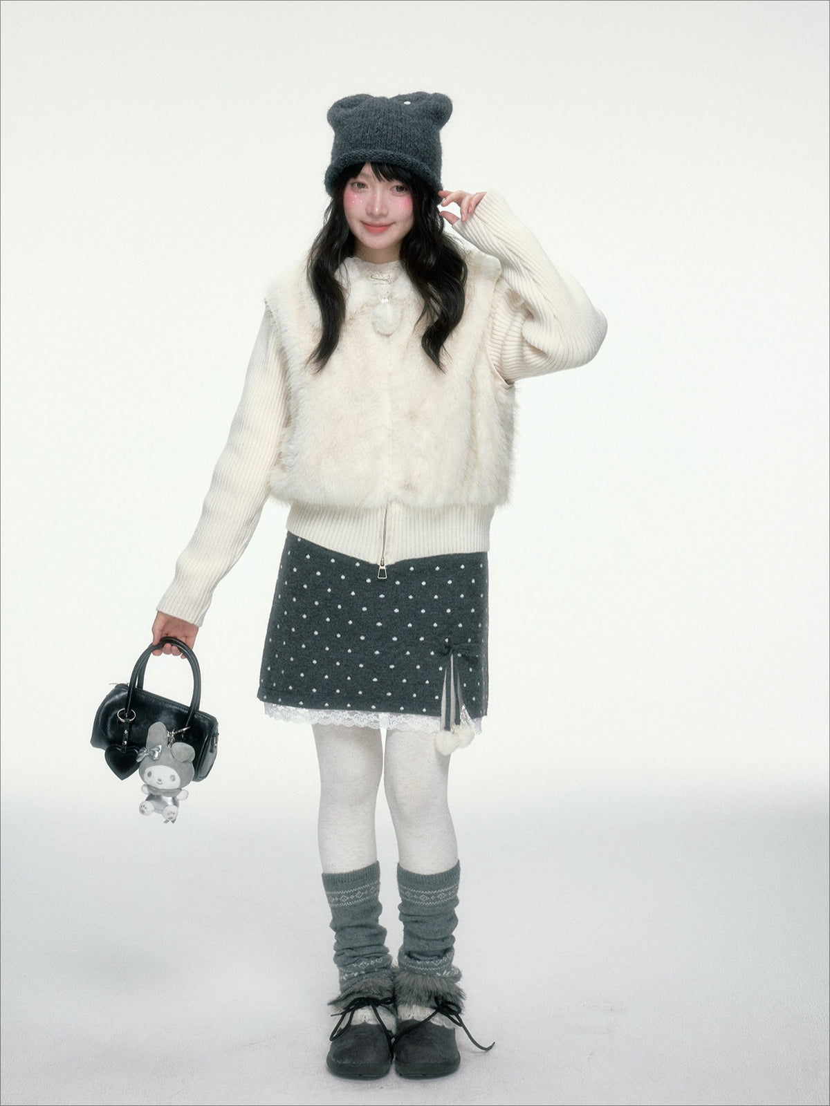 BIBIBENCY - Ivory Faux Fur Vest with Knit Sleeves
