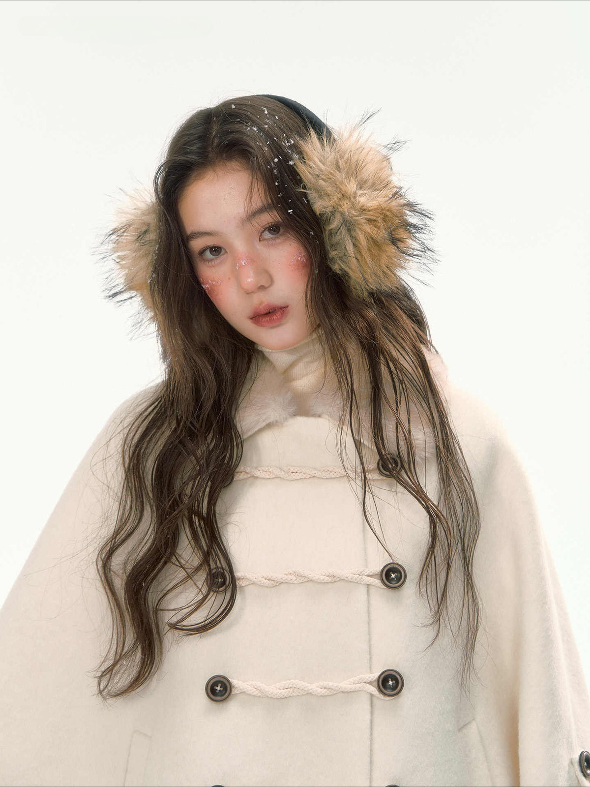 CANSTORE - "Pine Reverie" Ivory Wool-Blend Cape Coat with Faux Fur Collar