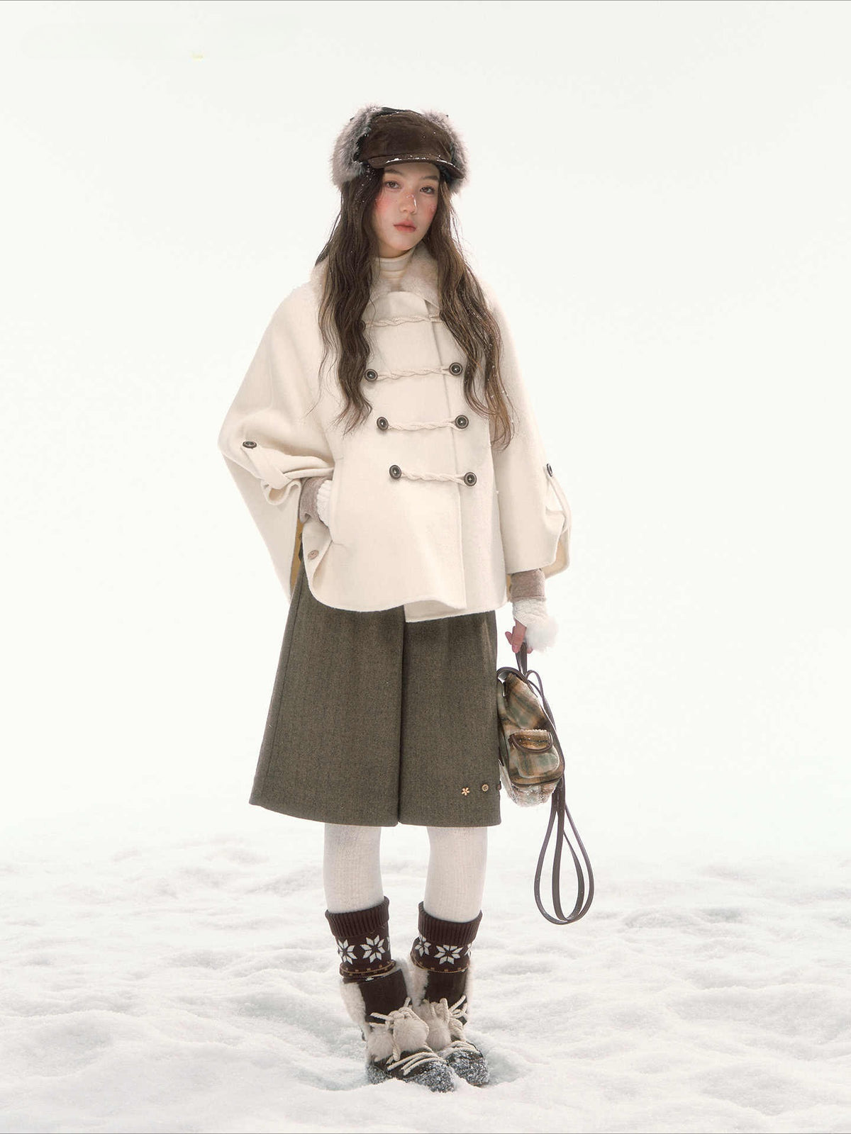 CANSTORE - "Pine Reverie" Ivory Wool-Blend Cape Coat with Faux Fur Collar