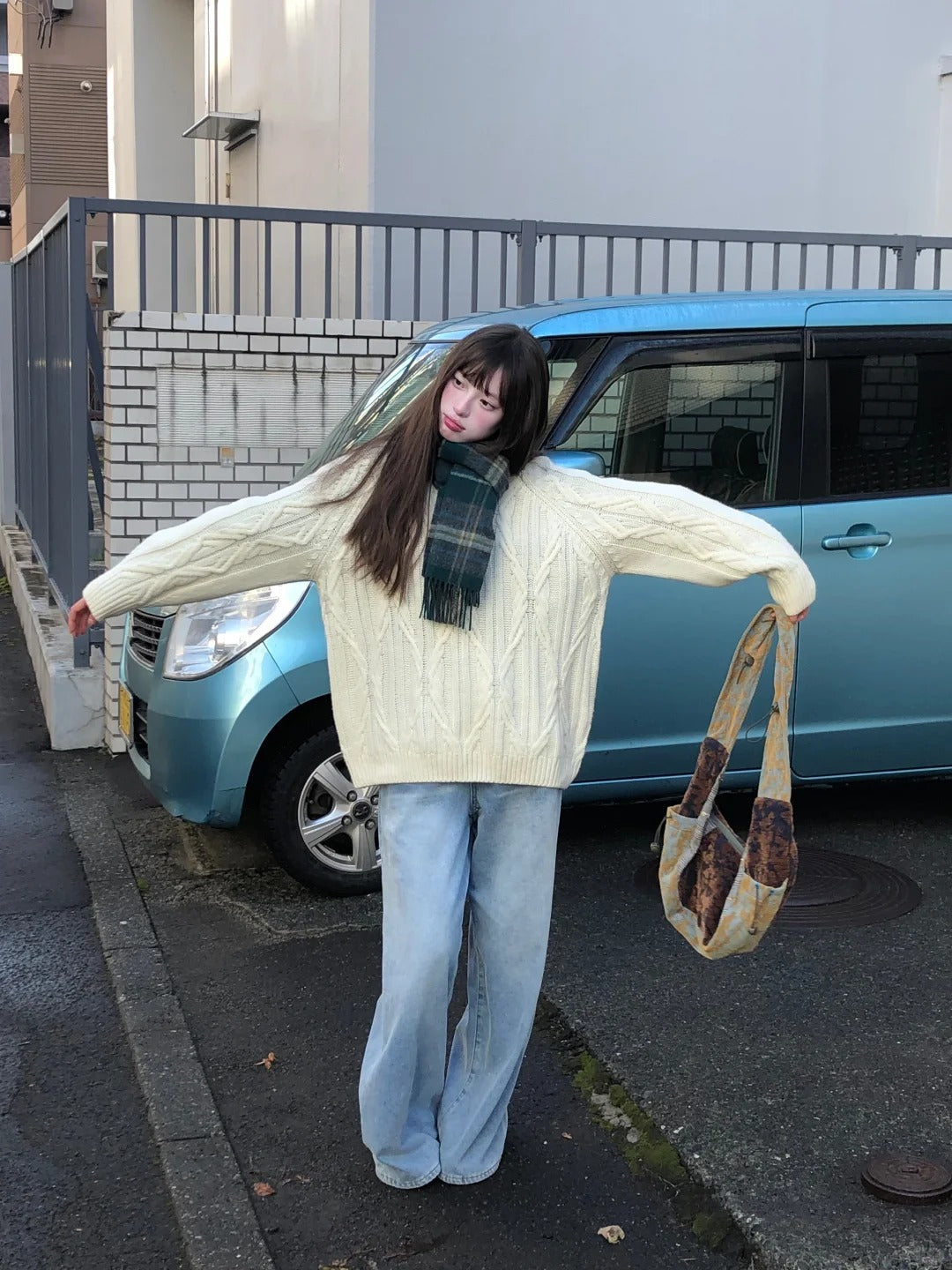 Zzouu - Plain Knitted Sweater - Red and White