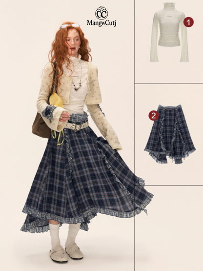 MAMC - Star Patch Cropped Knit Cardigan (Frosted Cream)