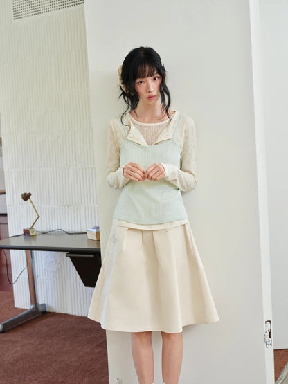 DAILY ARTIST - Mint Green Floral Layered Henley Lace Top