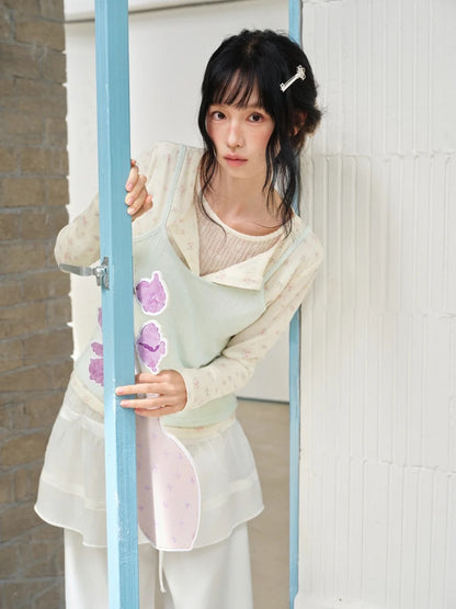 DAILY ARTIST - Mint Green Floral Layered Henley Lace Top