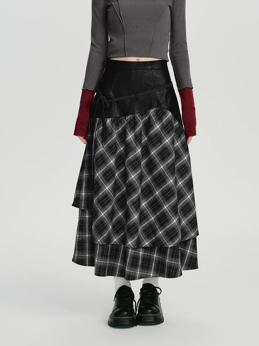 "莱茵河畔" Contrast Plaid Knit Wool Midi Skirt with Ruffle Hem (Black)