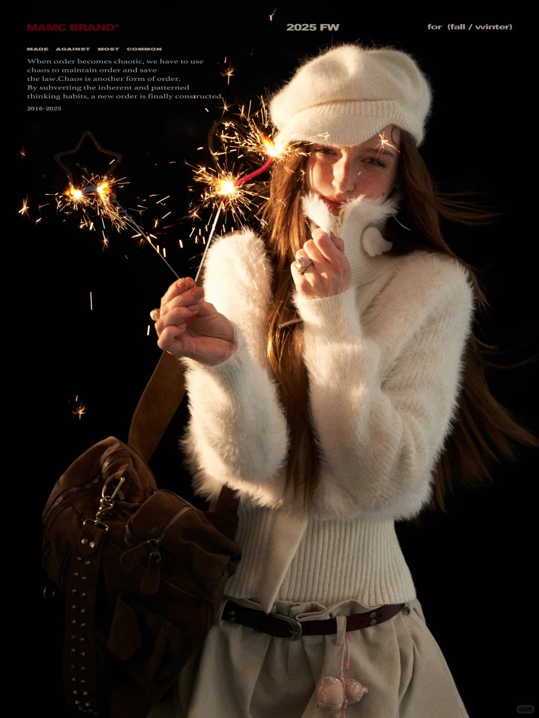 MAMC - White Wing-Detail Turtleneck Zip-Up Knit Sweater WE914