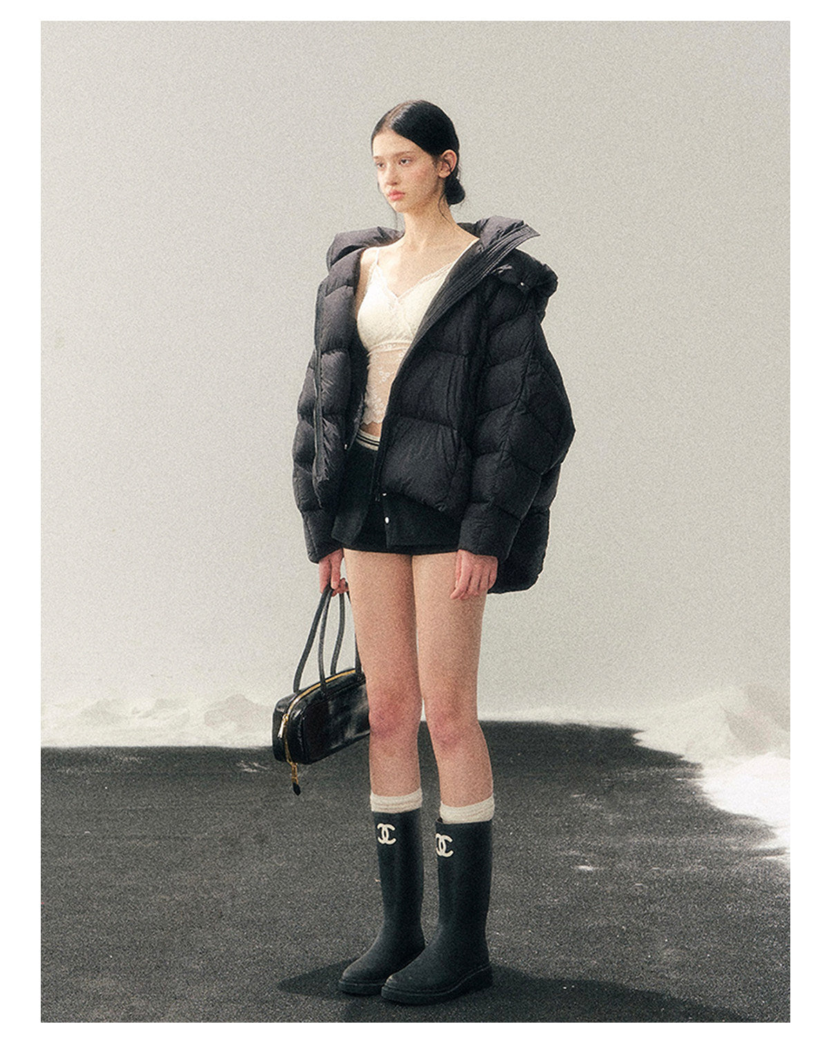 少也眼 "Thawing Snow Realm" Matte Nylon Down Puffer Jacket - Quiet Black