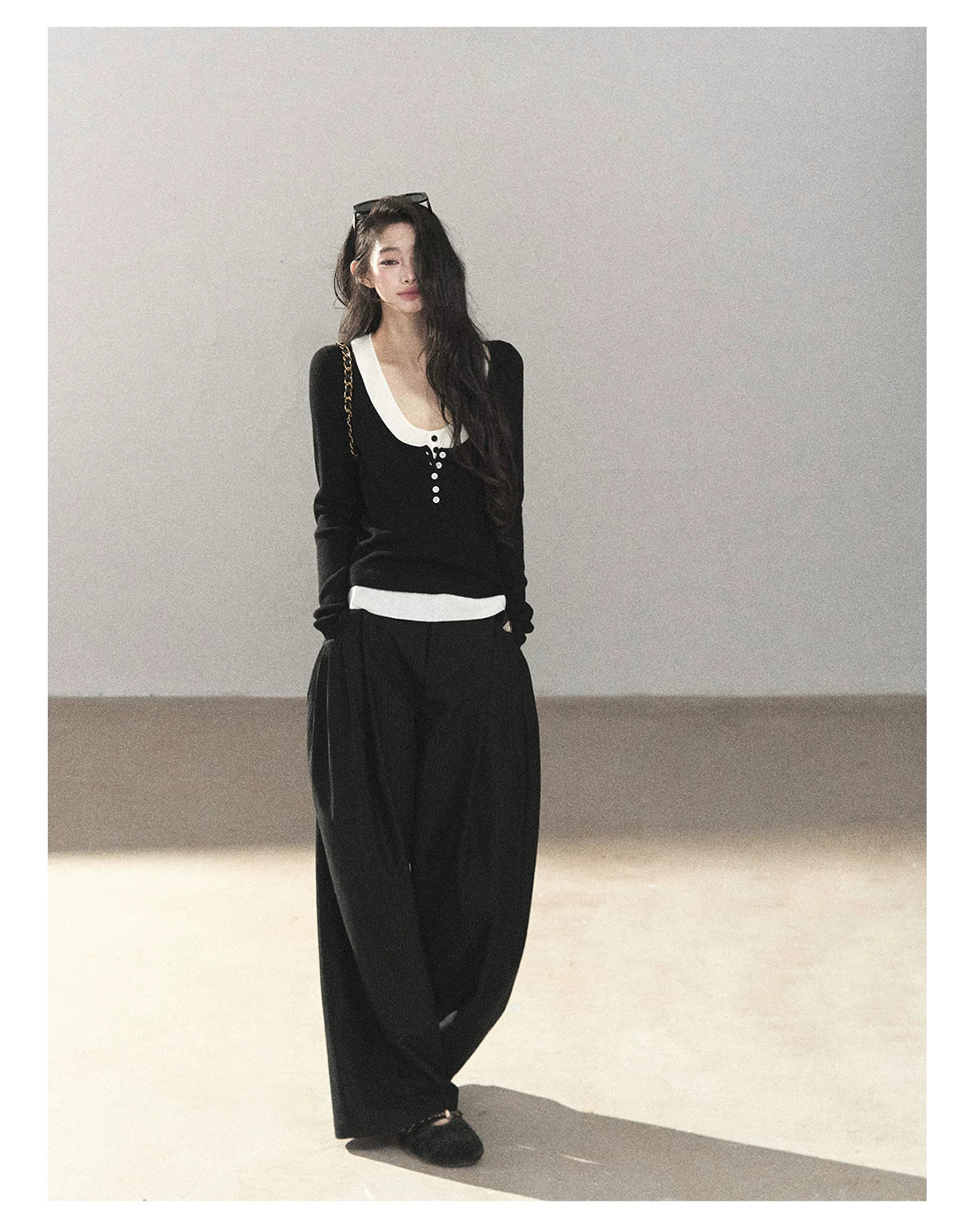 AOMALM - Korean U-Neck Faux Layered Knit Top