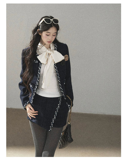 AOMALM - "Cloud Trails" Dutch Cream Lace Bow Knit Top