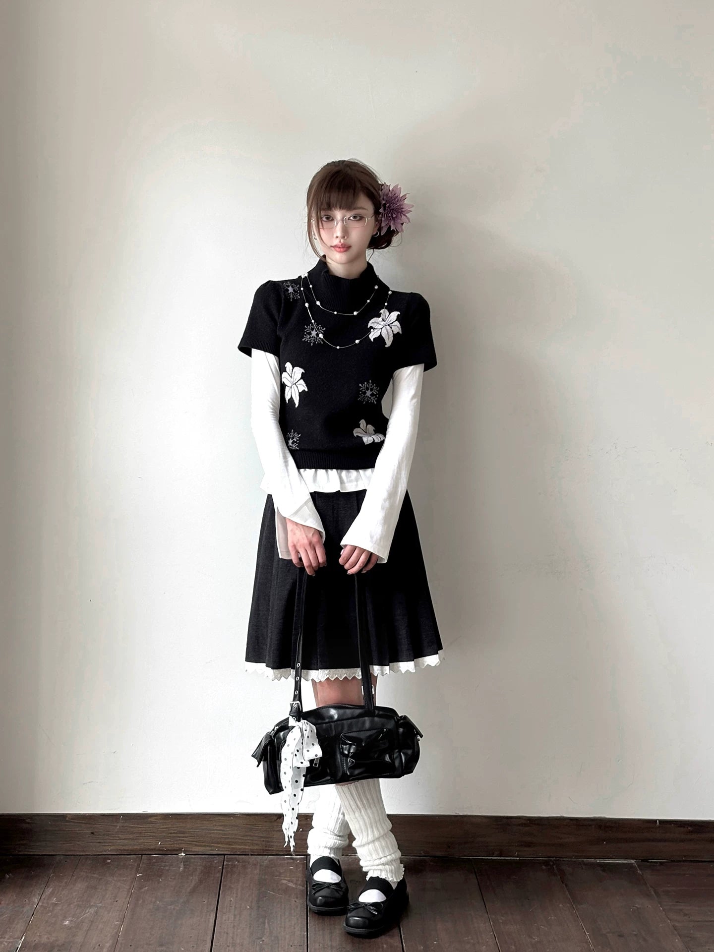 "Showa Lily" Black Knit Sweater Vest Set