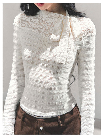 少也眼 “Monochrome Whispers" Lace Long-Sleeve Top - White