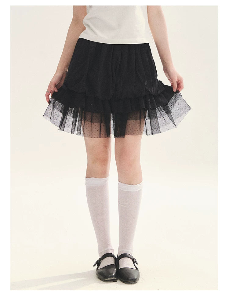 "Black & White Sonata" Polka Dot Mesh Tiered Jellyfish Skirt (White/ Black)
