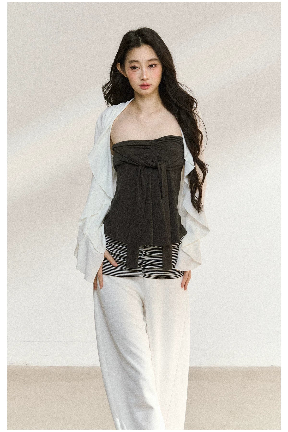 JN's DESIGN - White Wide-Leg Pants with Contrast Striped Waistband