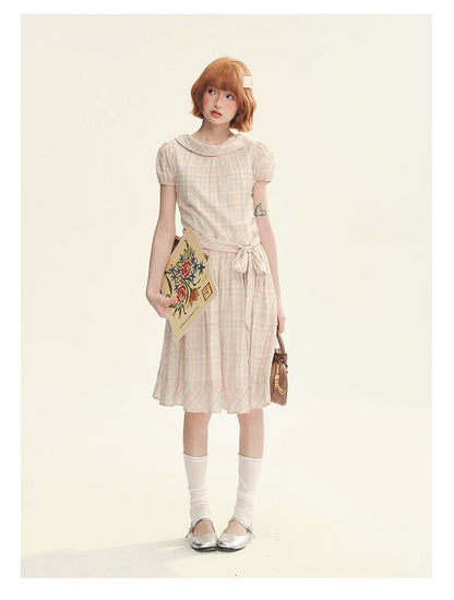 "Showa Girl" Vintage Plaid Floral Print Peter Pan Collar Bow Waist-Defined A-Line Dress