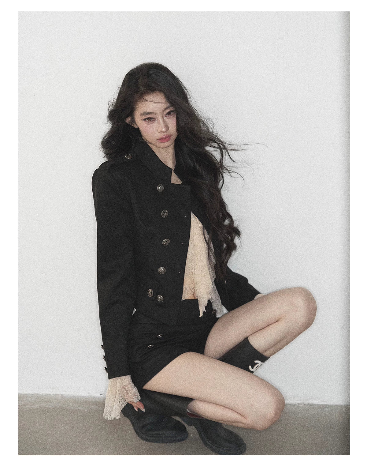 AOMALM - Black Napoleon-Style Jacket & Shorts Set with Milk Tea Top