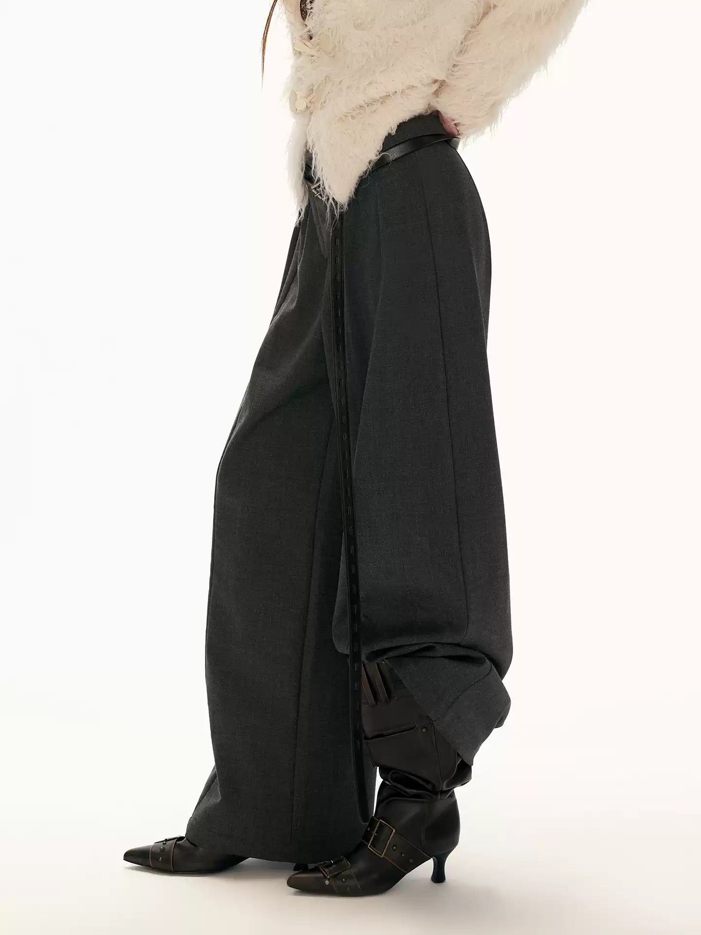 MAMC - Fleece-Lined Grey Relaxed Straight-Leg Trousers WE903