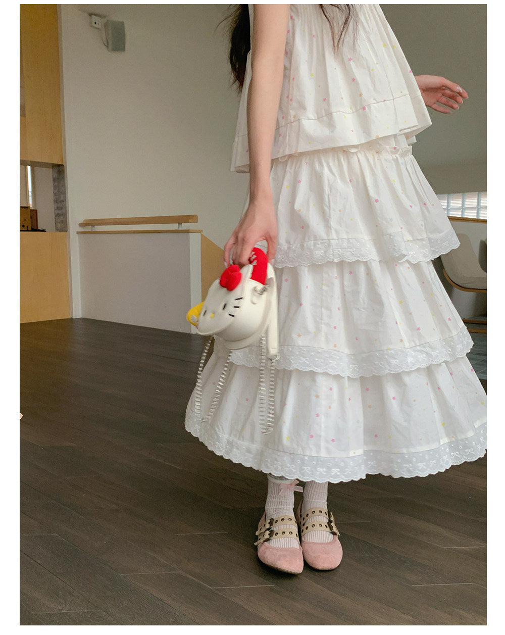 “Starfall Fairytale” White Ribbon Sleeveless Top & Layered Lace Skirt