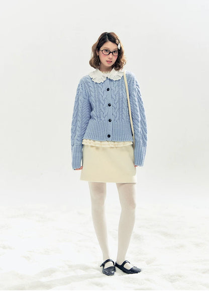"Cotton Mousse" Cable Knit Cardigan with Detachable Ruffle Collar (Cotton Blue/ Soft White)
