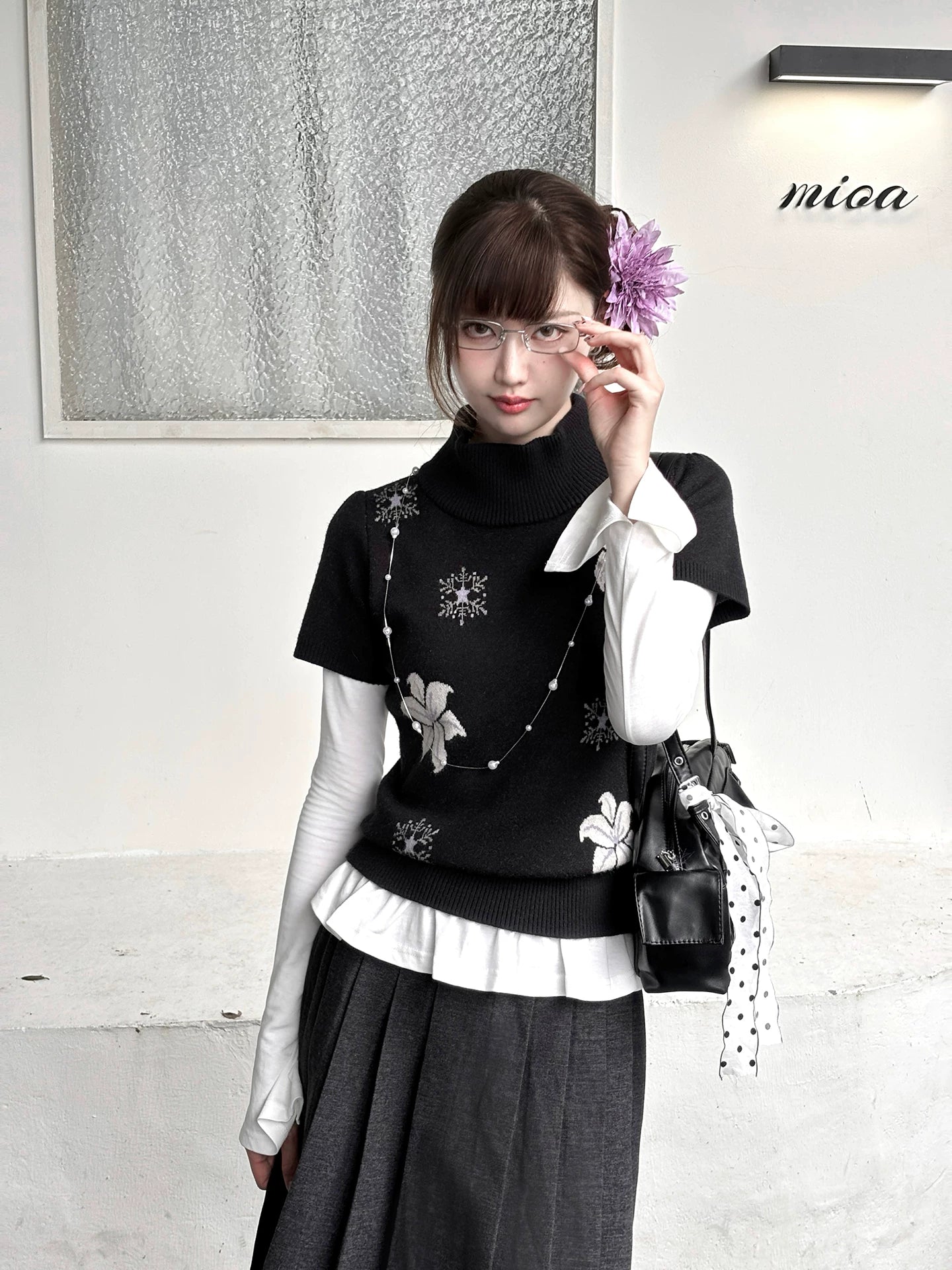 "Showa Lily" Black Knit Sweater Vest Set