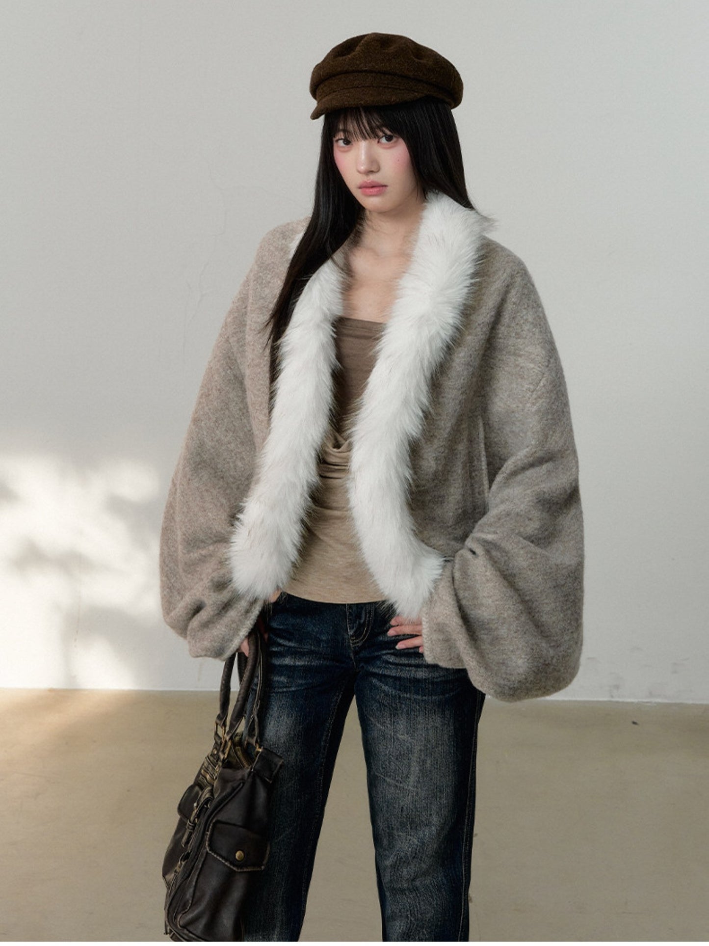 Soote Season - Lazy Cocoon Faux Fur Collar Batwing Wool Coat