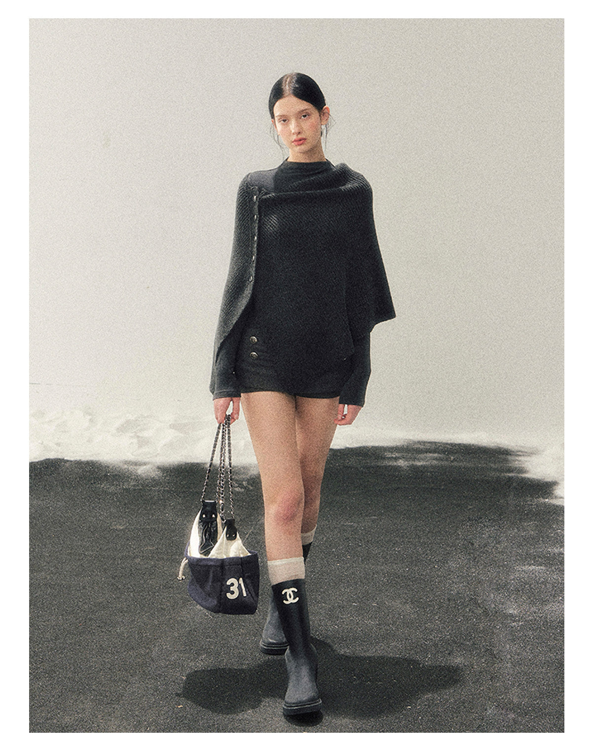 少也眼 “Dusk Finds Its Way Home” Korean Lazy Knit Shawl Two-Piece Set