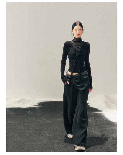 少也眼 “Vanishing Curve” Sheer Lace Turtleneck Base Top - Black