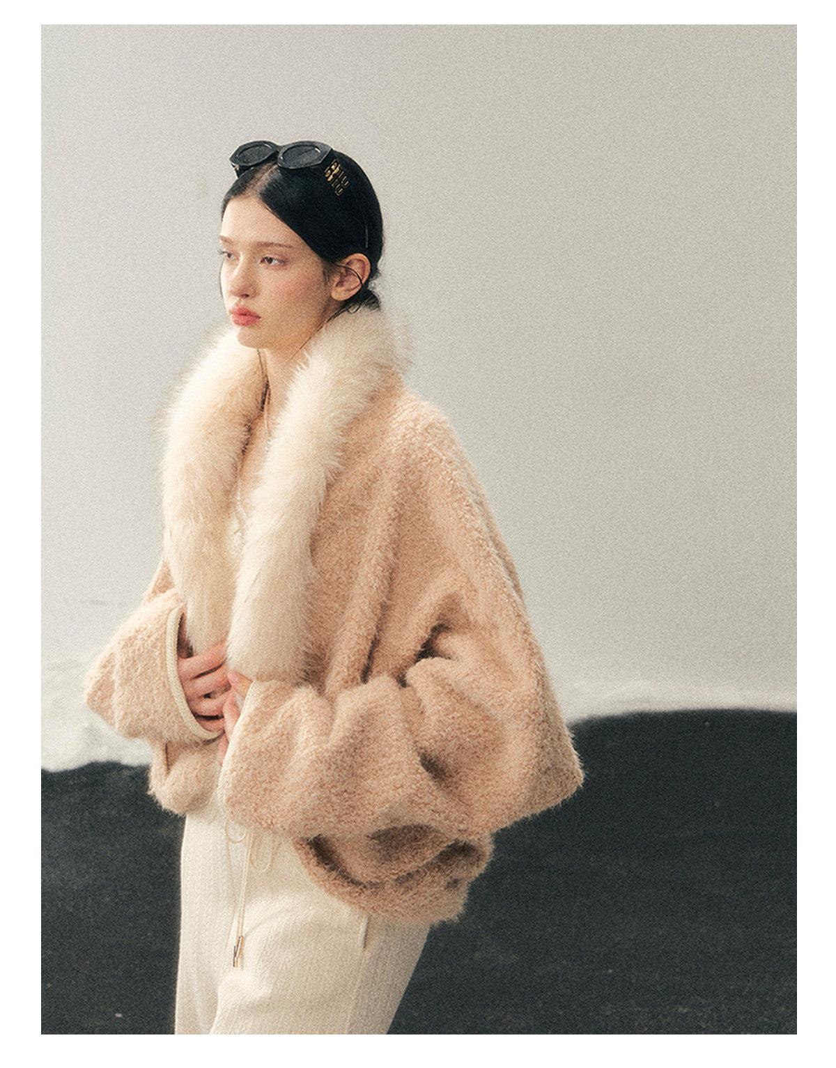 少也眼 "Velveted Sigh" Milk Tea Faux Cashmere Knit Jacket
