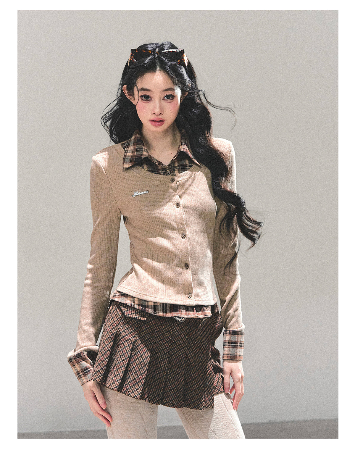 少也眼 “Whispers of Moss” Layered-Effect Polo Knit Top 543647584