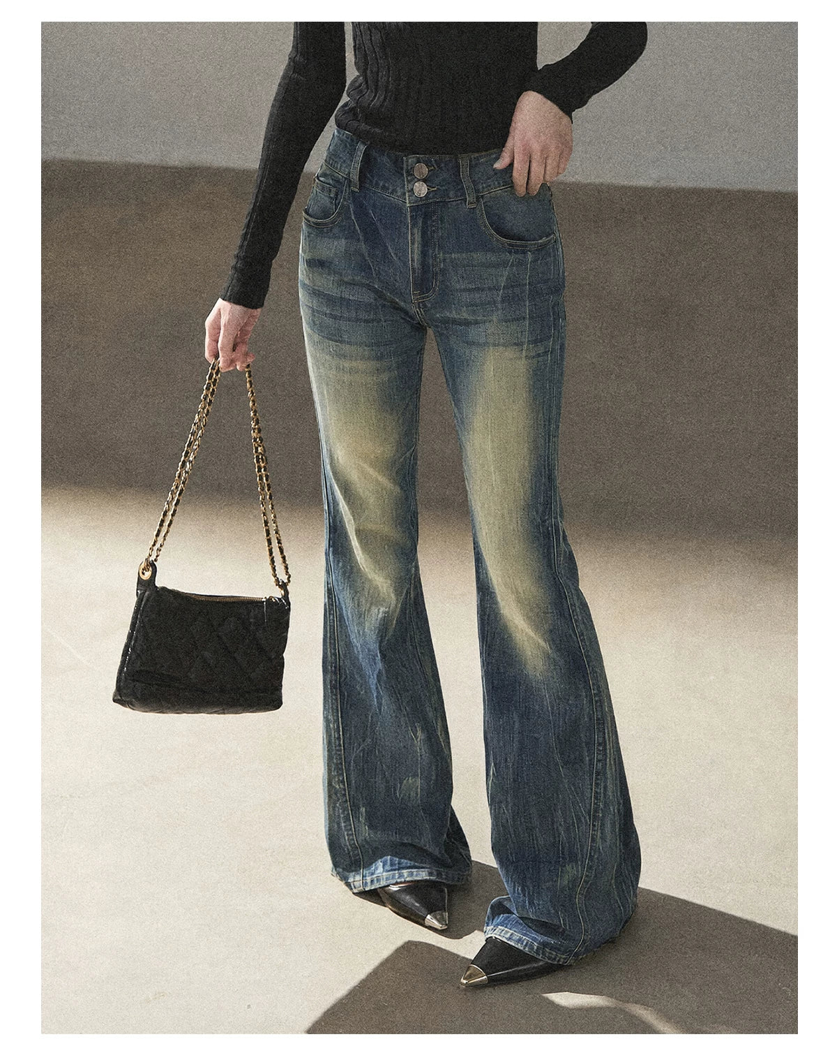 AOMALM - “Her Shoreline” American Vintage Slim Flare Jeans (Rock Black / Vintage Blue)