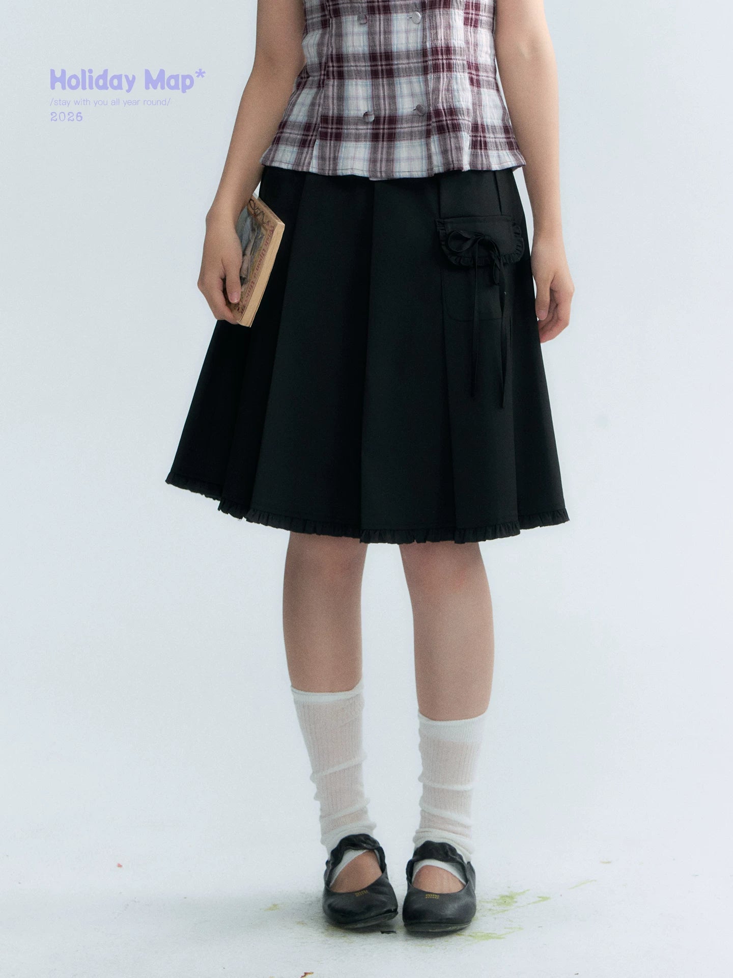 "Midnight Academy" Black Pleated Mini Skirt