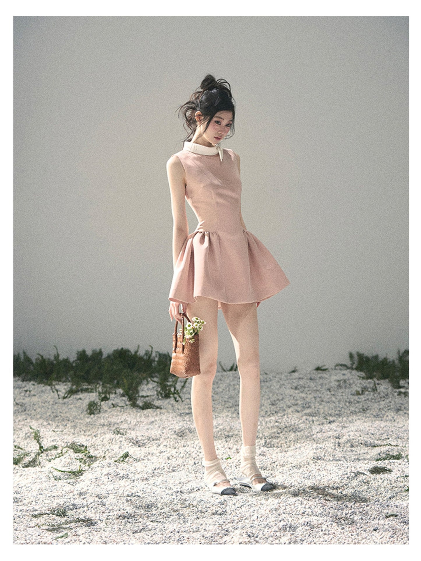 少也眼 “Satin Poise” Coral Pink French A-Line Dress 145