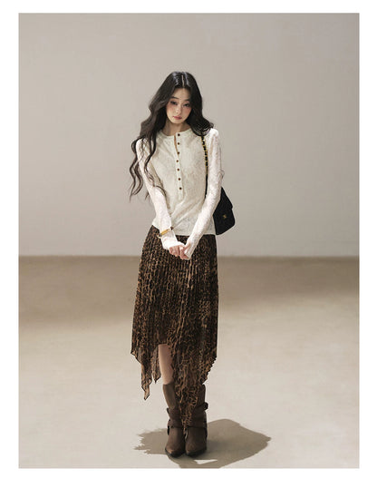 AOMALM - "Clear Lines" Long-Sleeve Finger-Hole Flared Sleeve Knit Top