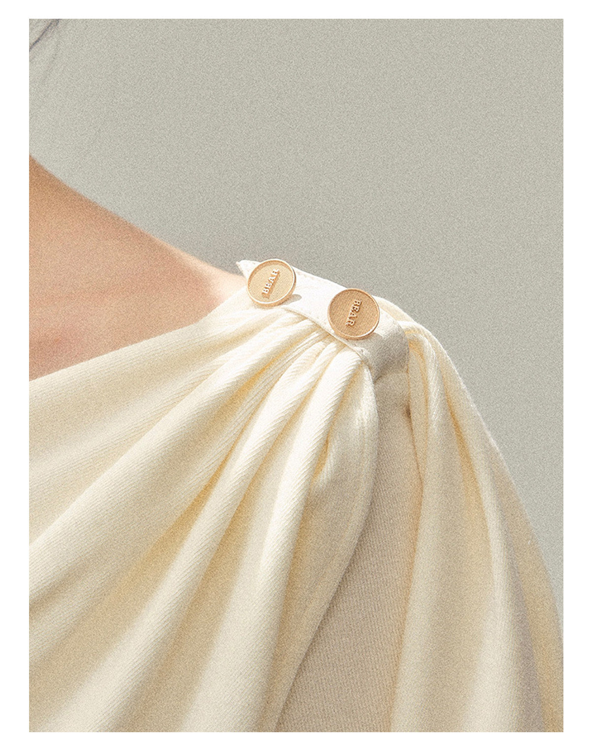 181225 “She Is Lighter Than the Wind” Streamer-Neck Top - Milky Apricot White