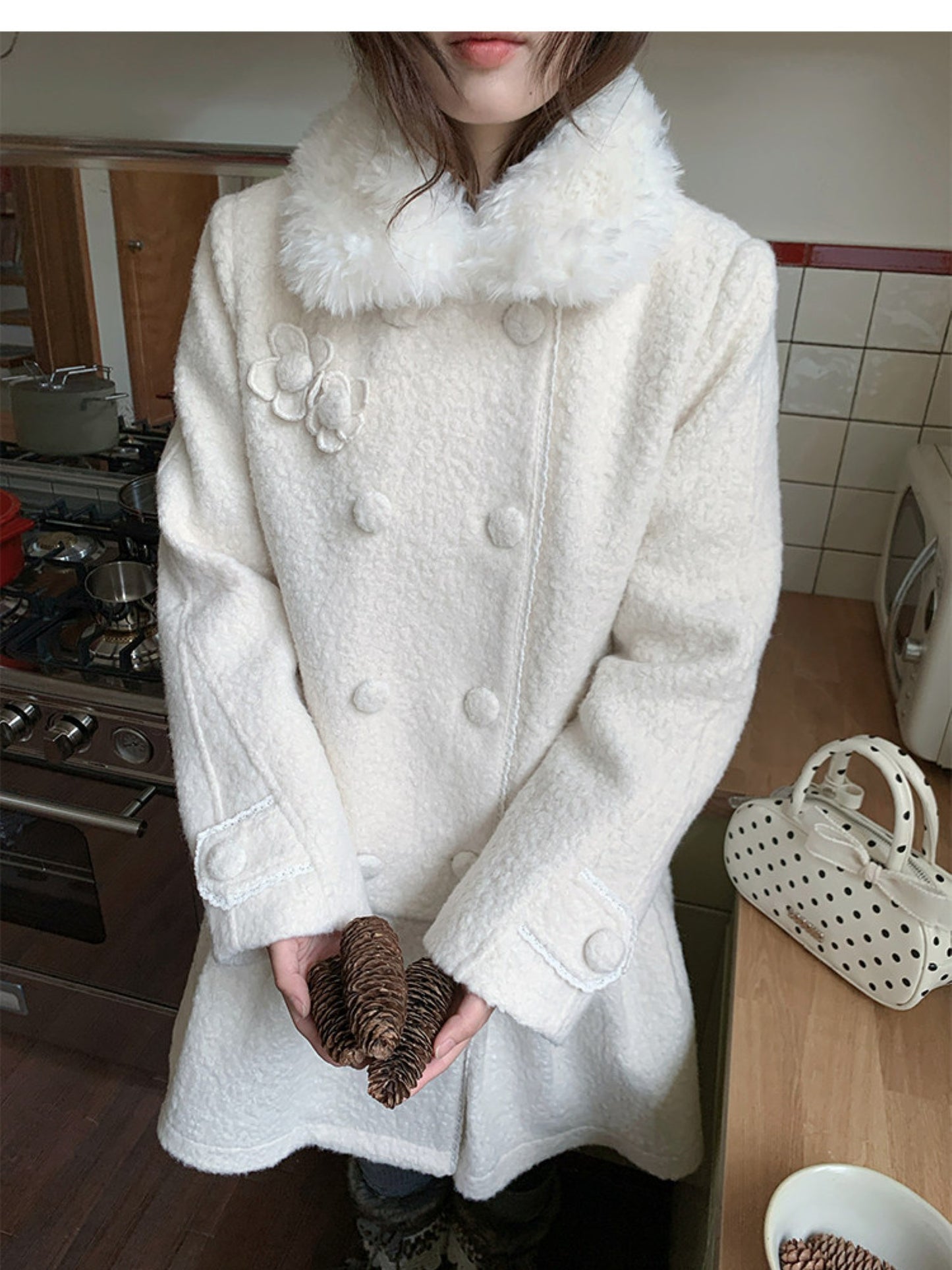 阮阮自制 - Birch Lily Milky White Detachable Fur Wool Coat
