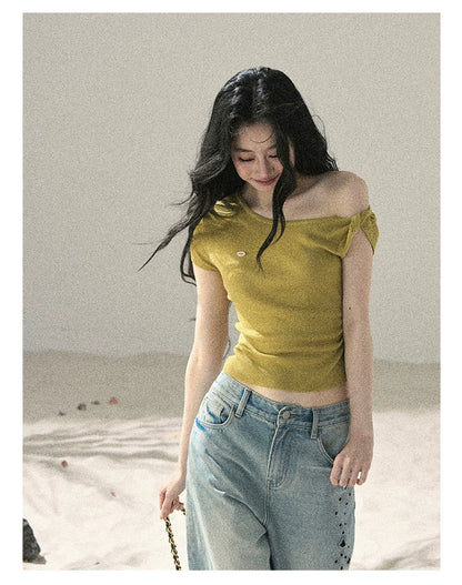 "Shape of the Wind" Forest Green One-Shoulder Twist Crop Top 6556585