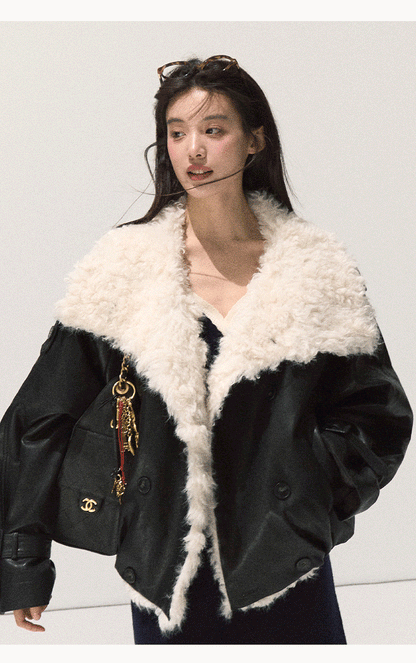 OAKMOO/ "A Night Under the Osmanthus Tree" Rich Black Lambswool-Trimmed Cropped Leather Jacket (Rich Black / Hazel Khaki)