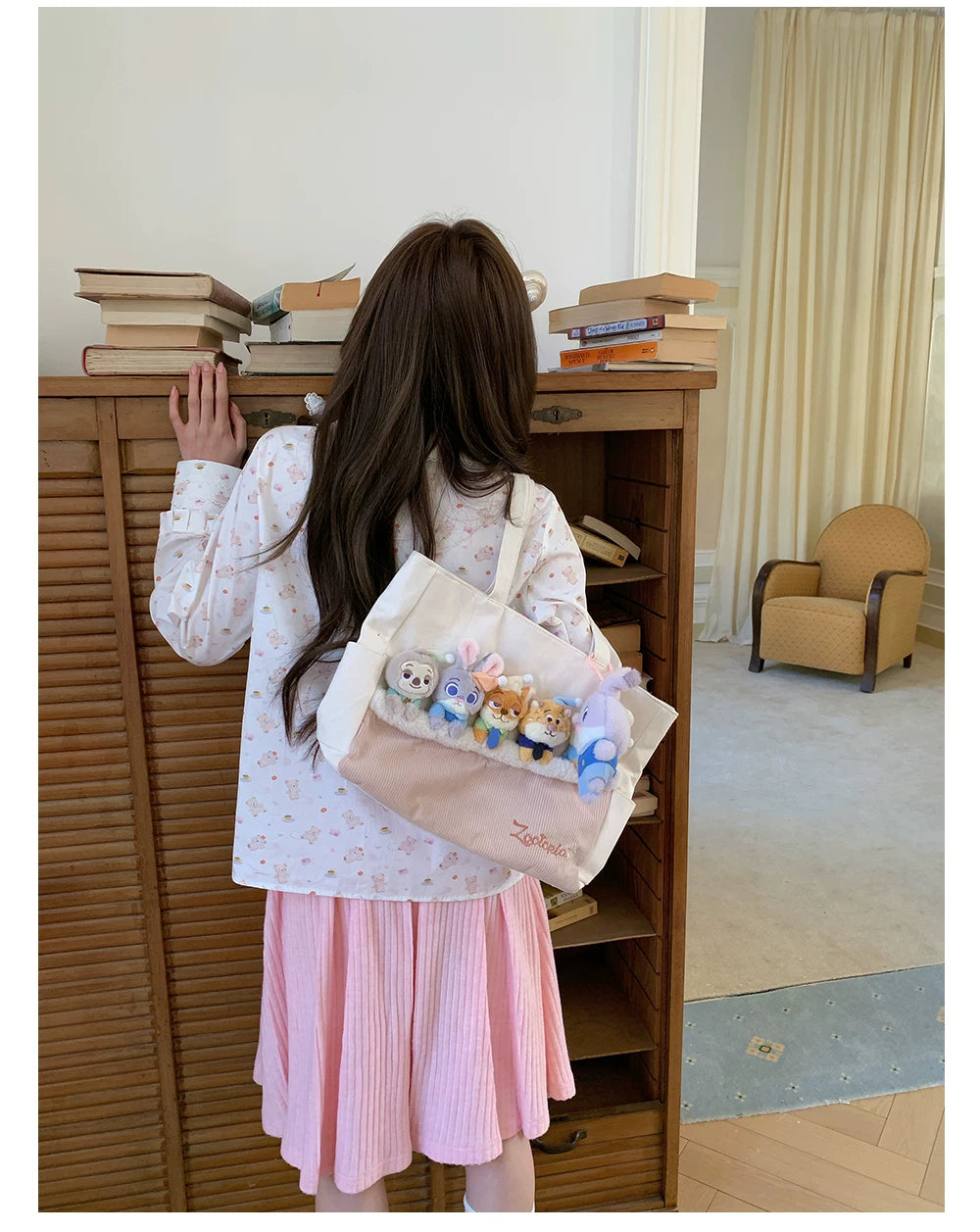 “Pudding Bear Letter” White Teddy Print Lace Blouse