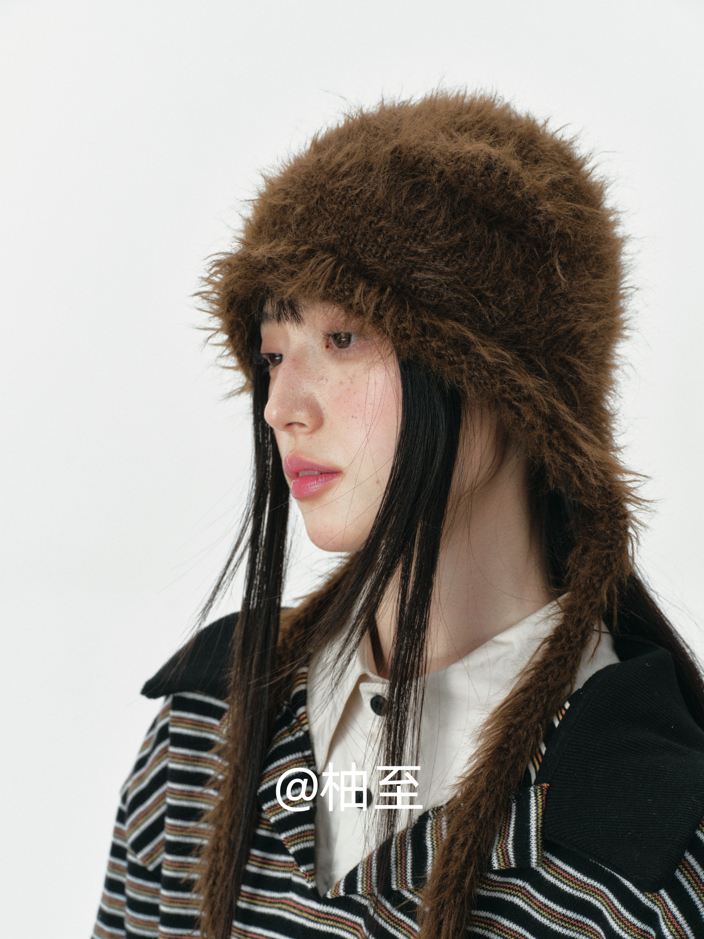 Chocolate Brown Plush Cat Ear Hat – Cozy Ear-Warmer Beanie