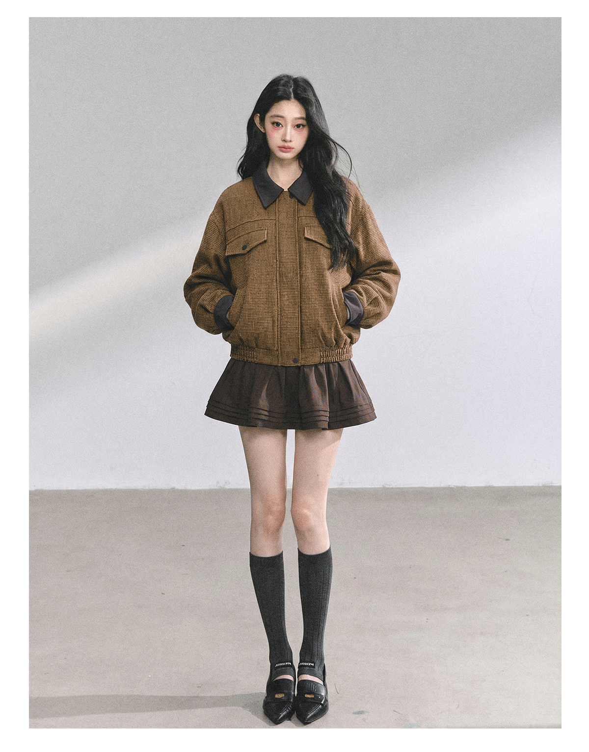 少也眼 "Falling Wutong Leaves" Hepburn Wool Tweed Two-Piece Set - Coffee Brown